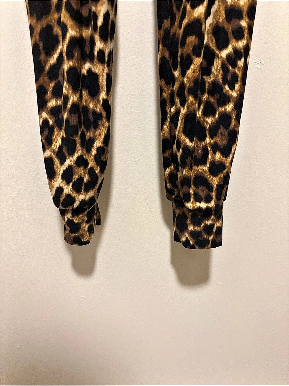 Leopard Print Button Front Jumpsuit - Picture 6 of 6